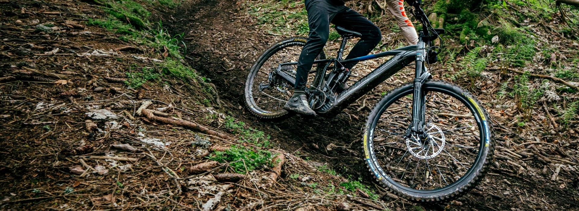 Ruote per mountain bike elettriche Mavic: e-Crosstrail ed e-Deemax, pronte per la coppia
