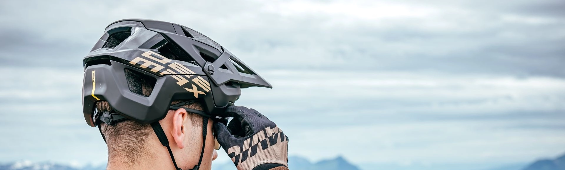 Guía para comprar un casco de bicicleta de montaña