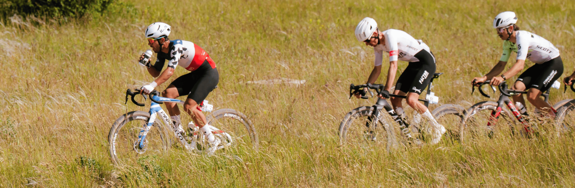 Sieg von Hugo Dréchou bei der Gravel World Series in Millau Sieg von Hugo Dréchou bei der Gravel World Series in Millau