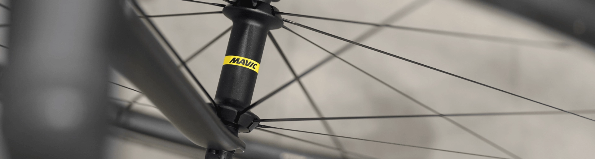 アルミニウム製ロードホイール：ディスク＆リムブレーキ | Mavic