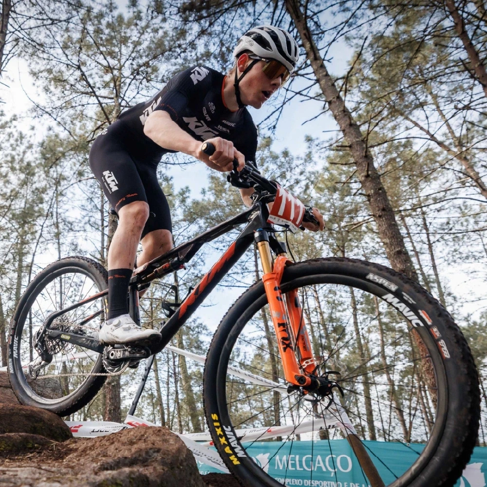 Mavic - ハイエンドのホイール、リム、自転車用装備