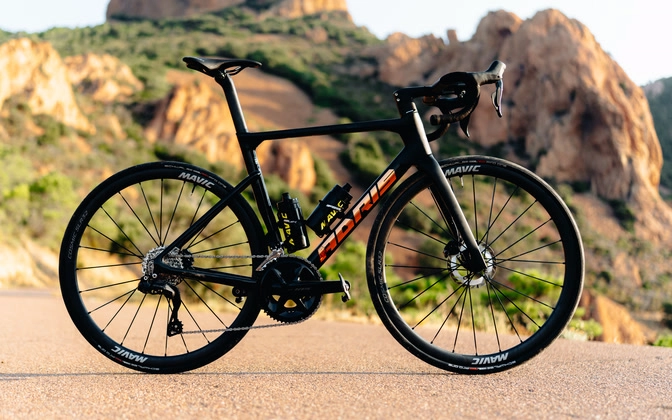 What are the best carbon wheels for the 2027 Étape du Tour?