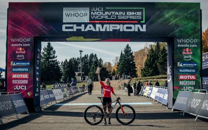 Katharina Sadnik - KTM, championne du monde U23 en XCC avec ses Mavic Crossmax SL Ultimate Katharina Sadnik - KTM, championne du monde U23 en XCC avec ses Mavic Crossmax SL Ultimate