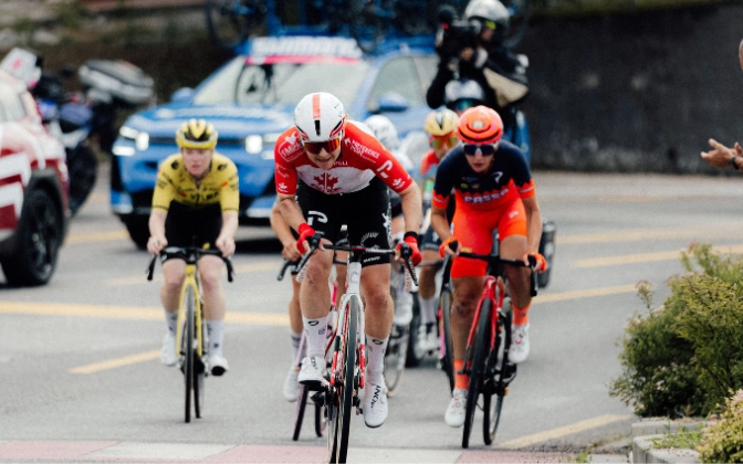 St Michel Preference Home Auber93 – Giro d’Italia Women St Michel Preference Home Auber93 – Giro d’Italia Women