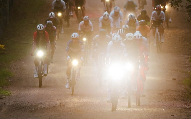 La Traka 2026 — 360 km — confirme son statut de référence gravel, avec des équipes Mavic jusqu’au podium La Traka 2026 — 360 km — confirme son statut de référence gravel, avec des équipes Mavic jusqu’au podium