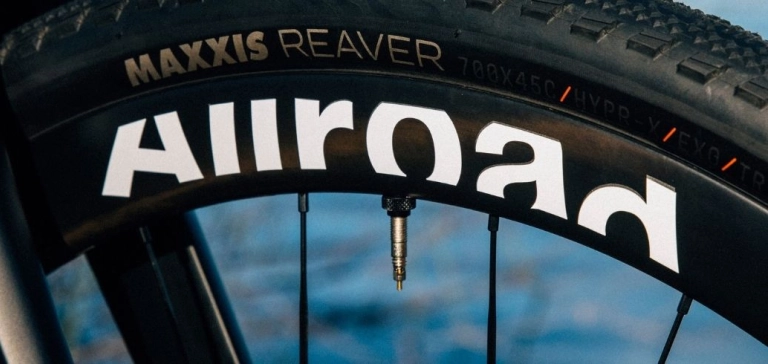 Perfect balance of lateral stiffness and vertical compliance makes the ride more dynamic