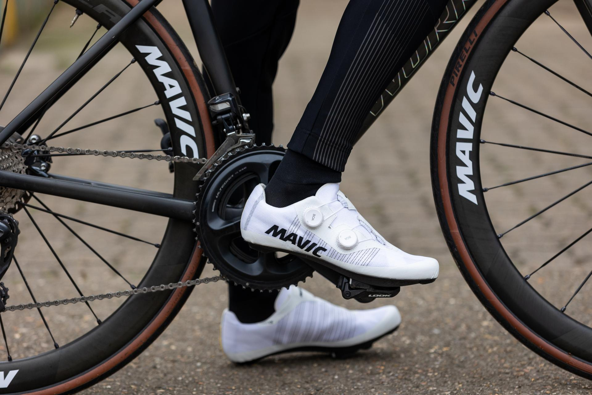 Scarpe Mavic Ultimate Tri IV Da Strada – Taglia EU 44, Colore Bianco, Calzatura Triathlon Ciclismo