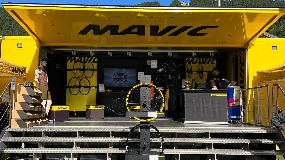 Mavic in Les Gets, the atmosphere was incredible!