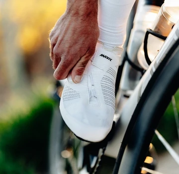 Mavic - ハイエンドホイール、リム、自転車用アクセサリー