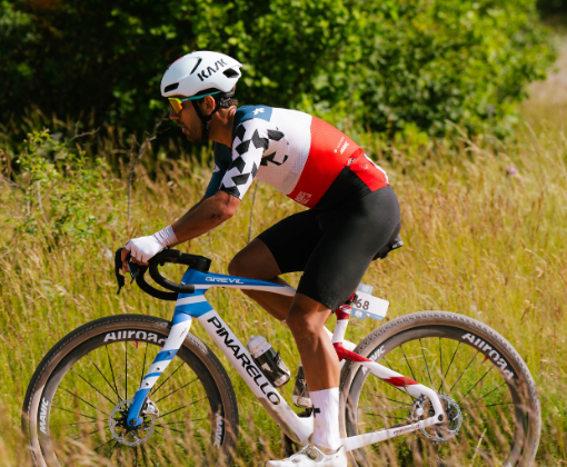 Sieg von Hugo Dréchou bei der Gravel World Series in Millau