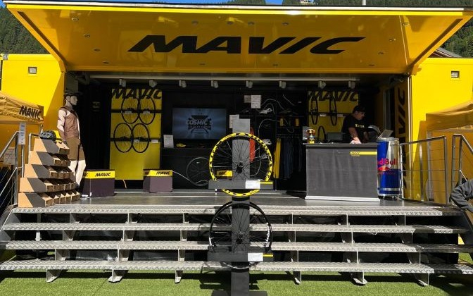 Mavic in Les Gets, the atmosphere was incredible!